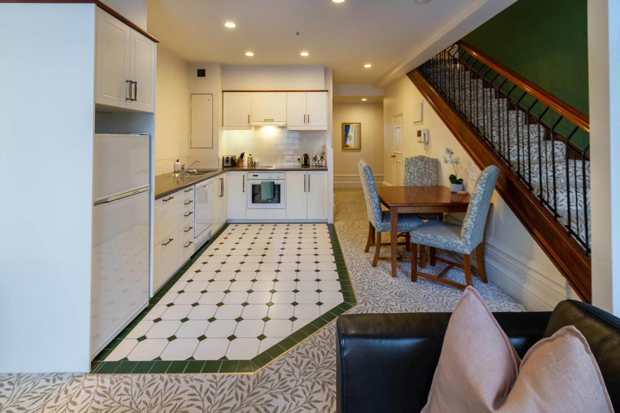 Beauty In The Cbd - 1Bed Free Parking Pool Leilighet Christchurch Eksteriør bilde